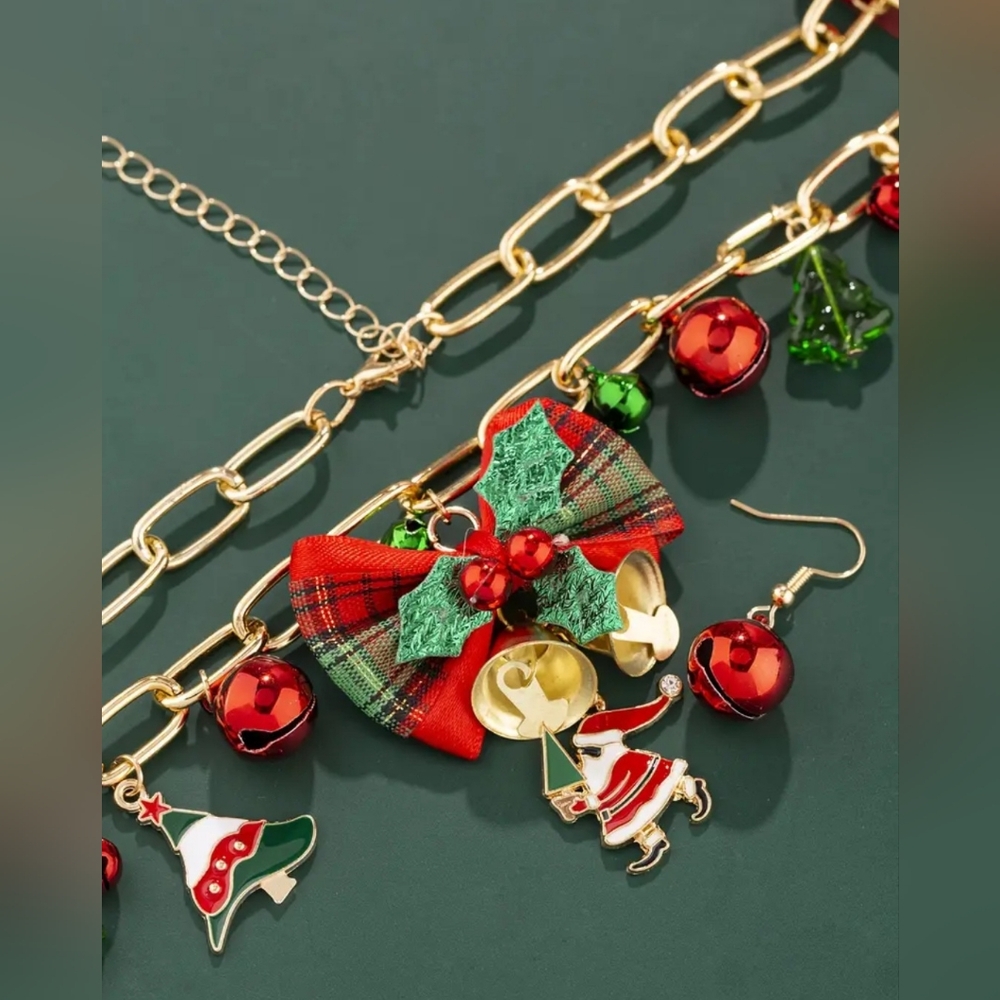 Festive Gold Plated Red and Green  Christmas Charm Necklace and Earring Set - Picture 3 of 4